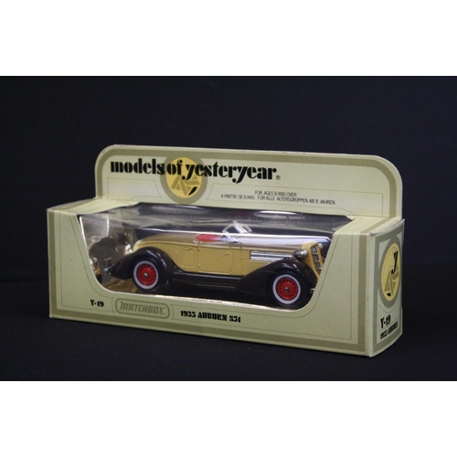 1154 - 29 Boxed & carded diecast models to include 24 x Matchbox Models of Yesteryear ( 2 x multi car sets)... 