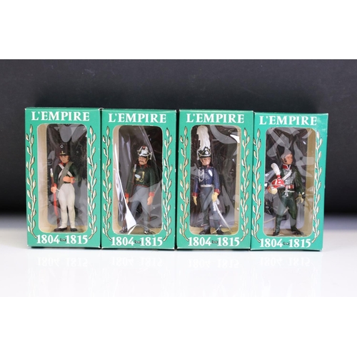 150 - 23 Boxed metal figure sets to include 13 x Starlux, 2 x Britains Redcoats, Britains 43162 Victoria C... 