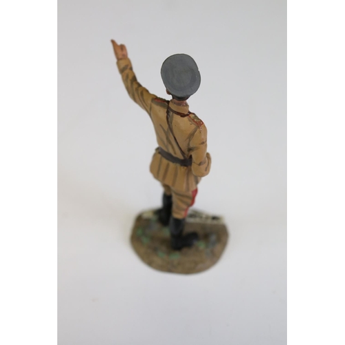 153 - Boxed Britains World War II British 25PD Field Piece With Crew metal figure set, no. 17587, plus a b... 