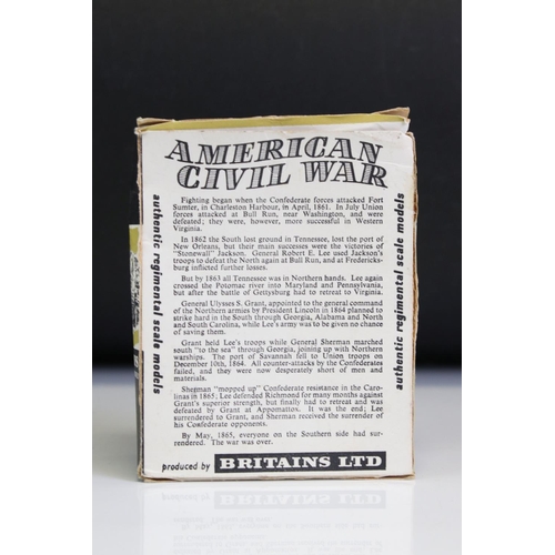 154 - Two boxed Britains American Civil War plastic figures to include 421 Confederate Standard Bearer and... 