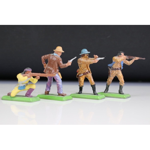 157 - 21 Britains Deetail plastic figures to include Wild West and military examples (featuring Gatling Gu... 