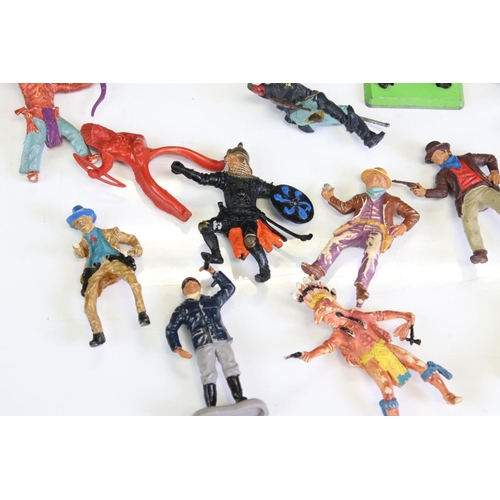 163A - Around 25 Britains Deetail plastic figures to include Wild West and medieval knights (light play wea... 