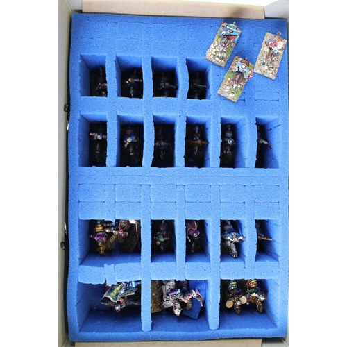 173 - Games Workshop / Fantasy Gaming - Around 40 painted metal figures contained within 2 x KR Multi Case... 