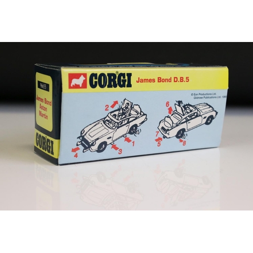 1354 - Two Boxed Corgi James Bond diecast models to include 926 Stromberg Helicopter (diecast gd with the o... 