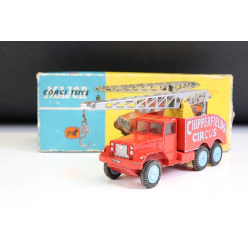 1359 - Boxed Corgi Major 1121 Chipperfield's Circus Crane Truck diecast model (paint chips, box showing edg... 