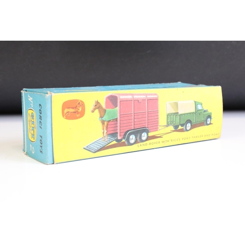 1367 - Boxed Corgi Gift Set No 2 Land Rover with Rice's Pony Trailer and Pony, with horse figure and inner ... 