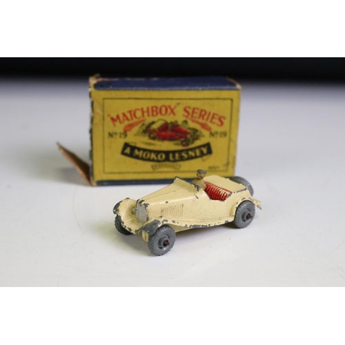 1302 - Ten boxed Matchbox diecast models to include 2 x 75 Series (17 The Londoner, 18 Hondarora), 2 x Mode... 