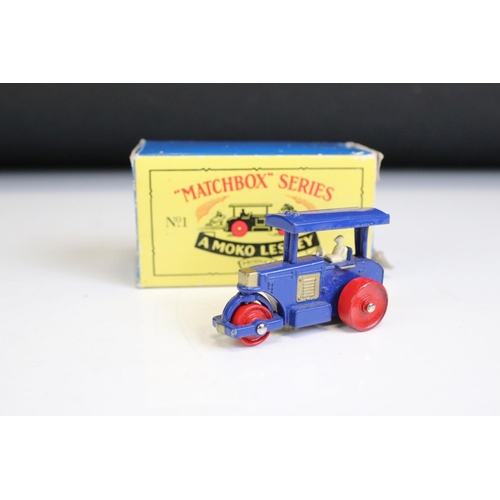 1302 - Ten boxed Matchbox diecast models to include 2 x 75 Series (17 The Londoner, 18 Hondarora), 2 x Mode... 