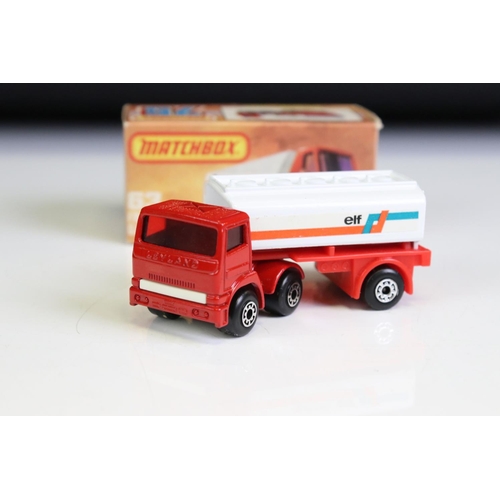 1377 - Matchbox 75 Trade Box containing 13 x boxed Matchbox Superfast & Rolamatics diecast models to includ... 