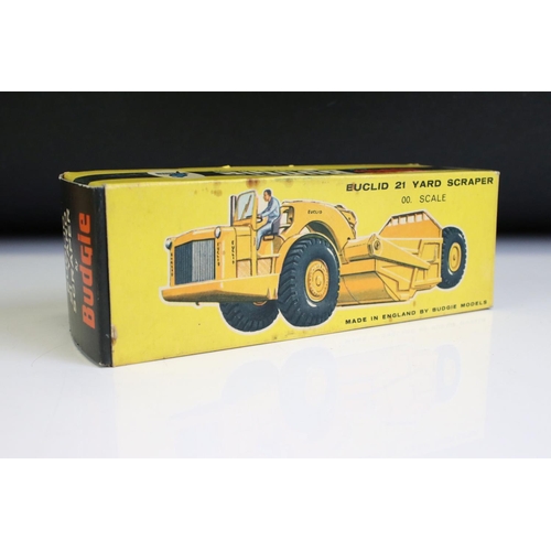 1379 - Five boxed diecast models to include 4 x Dinky (145 Singer Vogue in gd condition with poor box, 693 ... 