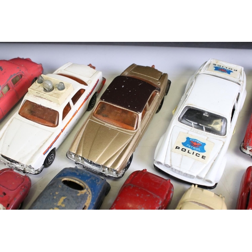 1344 - 19 Play worn diecast models, mainly mid 20th C, to include Dinky, Triang, Matchbox and Corgi, featur... 