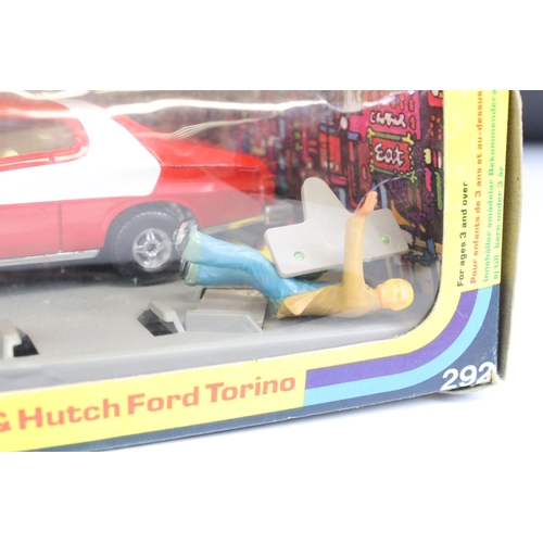 1392 - Boxed Corgi 292 Starsky & Hutch Ford Torino diecast model complete with all figures, diecast excelle... 