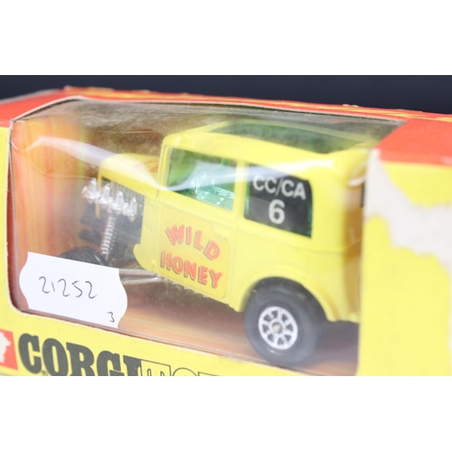 1399 - Three boxed Corgi Whizzwheels diecast models to include 383 Volkswagen 1200 Beetle in orange, 371 Po... 