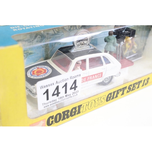 1414 - Boxed Corgi Gift Set 13 Renault R16 Tour De France Paramount Film Unit diecast model set, complete a... 