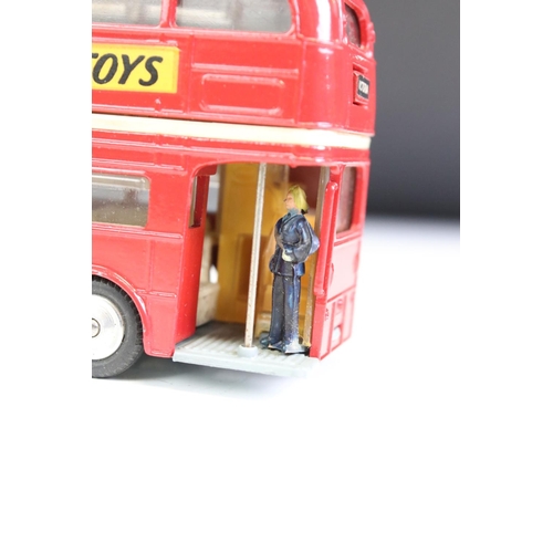 1415 - Two boxed Corgi 468 London Transport Routemaster Bus diecast models, both variant boxes and decals, ... 