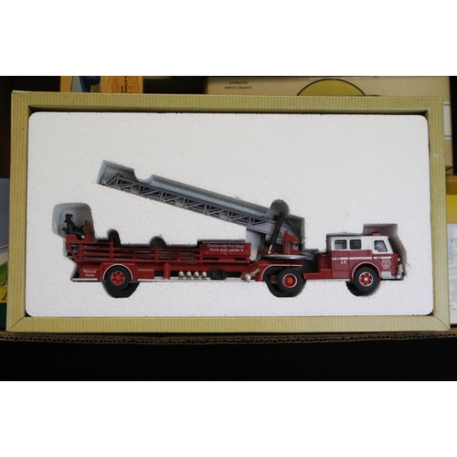 1223 - 40 Boxed Corgi diecast models to include 4 x Road Transport, 3 x Classic Fire Vehicles, 2 x Building... 