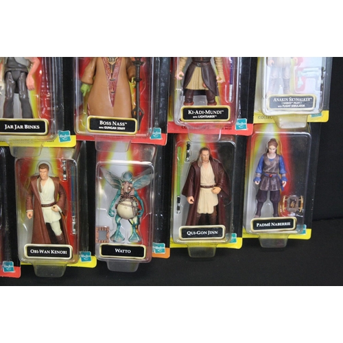 370 - Star Wars - 26 Carded Hasbro Episode I Comm Talk Chip figures plus a Comm Talk, condition vg overall