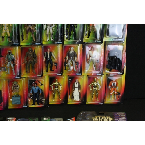 371 - Star Wars - 47 carded Kenner figures to include Power of the Jedi, Shadows of the Empire, Lombra Del... 