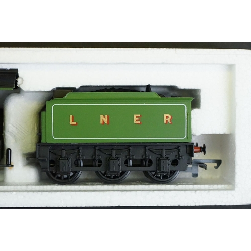 2 - Six boxed Hornby OO gauge locomotives to include R073 BR Class 47 Diesel, R866 LNER B12, R751 BR Co ... 