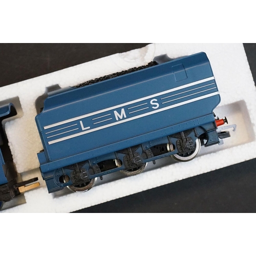 4 - Five boxed Hornby OO gauge locomotives to include R352 BR Class 52 Western Diesel, R307 BR Class 47 ... 