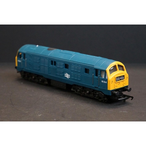 5 - Four boxed Hornby OO gauge locomotives to include R374 SR Battle of Britain Loco Spitfire, R685 LMS ... 