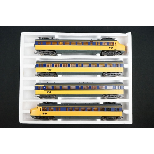 12 - Boxed Lima OO gauge Golden Series 4 car set plus a boxed Hornby OO gauge R763 Ex-Caledonian LMS 4-2-... 