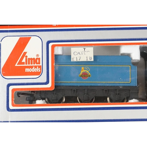 17 - Five boxed Lima OO gauge locomotives to include 205144 MWG Express Parcels, 205120 MWG 2-6-0 loco in... 