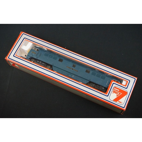 18 - Four boxed Lima OO gauge locomotives to include 205142 MWG Eagle, 205141 MWG Revenge, 205121 MWG Wes... 