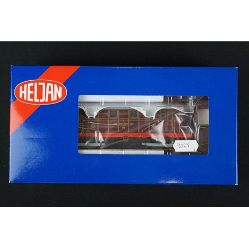 37 - Three boxed Heljan OO gauge locomotives to include 1321 1369 GWR green Great Western, 9001 Metropoli... 