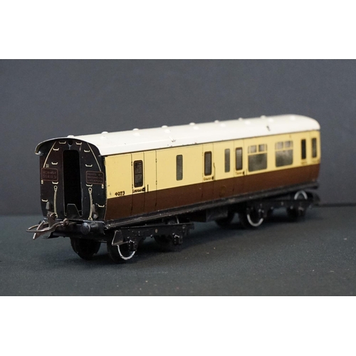 45 - Two boxed Hornby O gauge items of rolling stock to include No 2 Goods Van and No 2 Corridor Coach, g... 