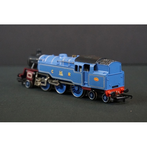 48 - Two boxed Wrenn OO gauge locomotives to include W221 Cardiff Castle and W2246 2-6-4 Tank CR Blue