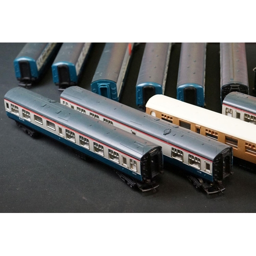 55 - 12 Boxed Hornby OO gauge items of rolling stock to include R739 Operating Breakdown Crane, R339, R74... 