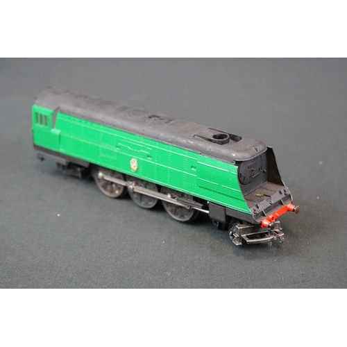 58 - Three OO gauge locomotives to include Wrenn Lyme Regis 4-6-2, Triang Channel Packet 4-6-2 and Triang... 