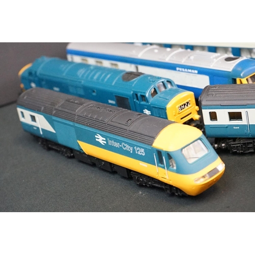 59 - 17 Triang & Hornby OO gauge locomotives, cars and associated rolling stock, mainly locomotives to in... 