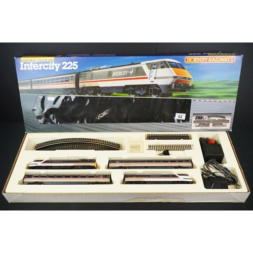 62 - Boxed Hornby OO gauge R741 InterCity 125 train set with locomotive, rolling stock, track and control... 