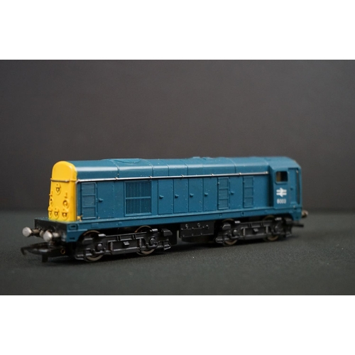 7 - Three boxed Wrenn OO gauge locomotives to include W2205 0-8-0 Tank Black BR, W2230 Bo Bo Diesel Elec... 