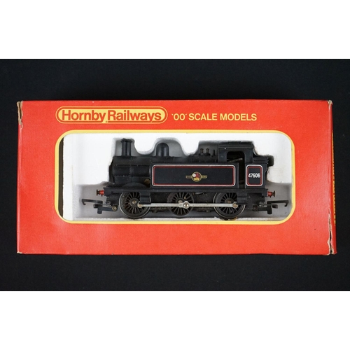 74 - Three boxed Triang / Hornby OO gauge locomotives to include R259S 4-6-2 Britannia Loco with R35 Tend... 