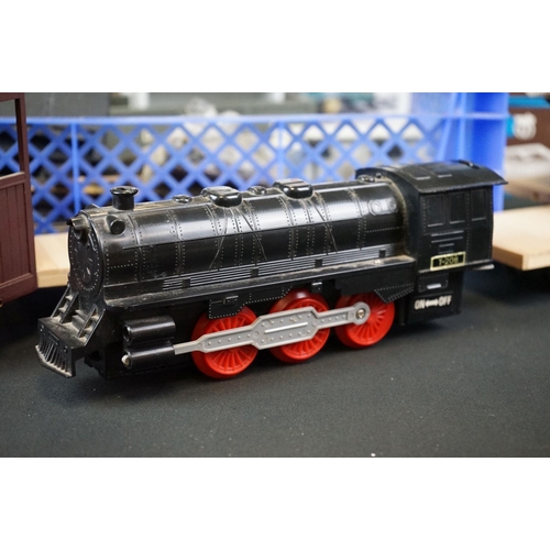 84 - Quantity of O gauge model railway to include 6 x items of rolling stock, 3 x boxed Lima Buffer Stops... 