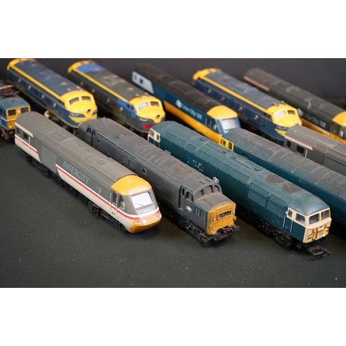 88 - 20 OO / HO gauge locomotives to include Hornby Chaucer, Joeuf Eurostar, Hornby County of Norfolk etc