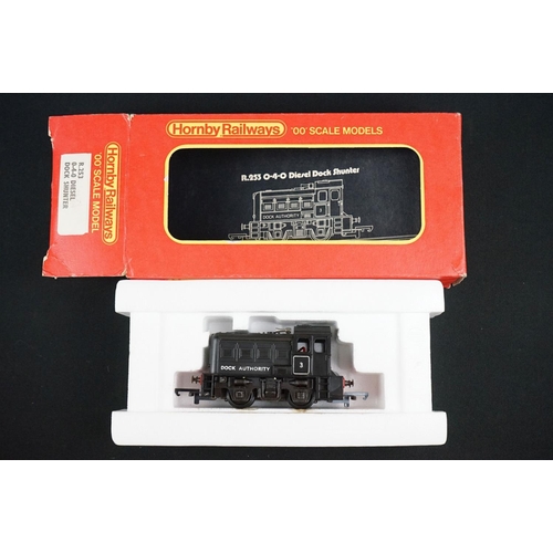 9 - Five boxed Hornby OO gauge locomotives to include R863 Brush Type 4 Diesel Electric loco, R052 BR 0-... 