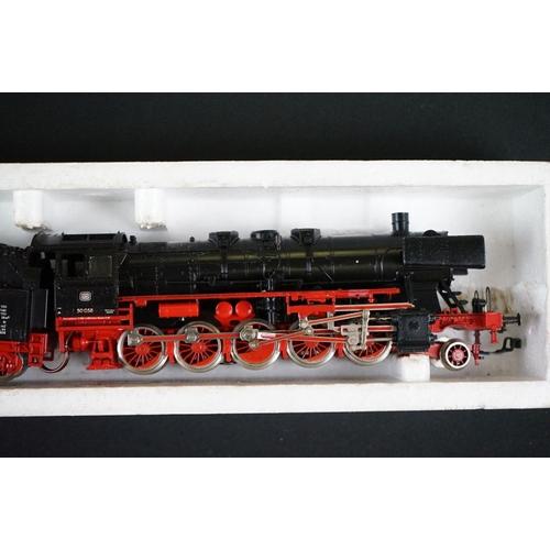 90 - Five boxed Fleischmann HO gauge locomotives to include 4230, 4247, 4401, 1385D & 4175, some tatty bo... 