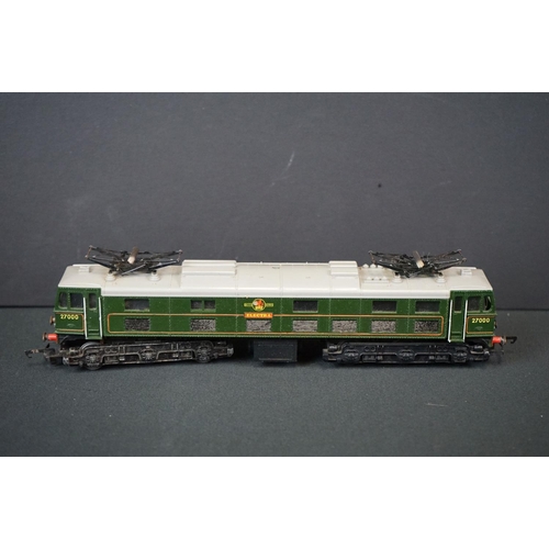 91 - 12 OO gauge locomotives to include Hornby Albert Hall, Triang R351 Electra, Triang Electra etc