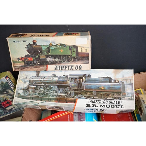 107 - Large collection of boxed OO gauge plastic model railway kits in varying condition, contents uncheck... 