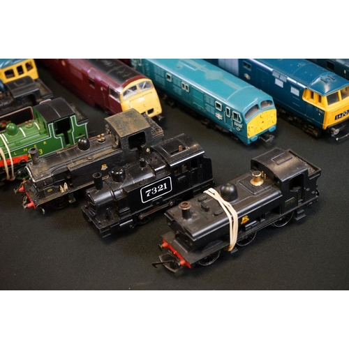 113 - 18 OO gauge locomotives to include Mainline, Hornby, Lima etc, condition varies