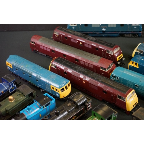 113 - 18 OO gauge locomotives to include Mainline, Hornby, Lima etc, condition varies