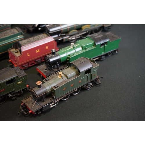 117 - 12 OO gauge locomotives to include Bachmann Jupiter, 2 x Lima King George V etc