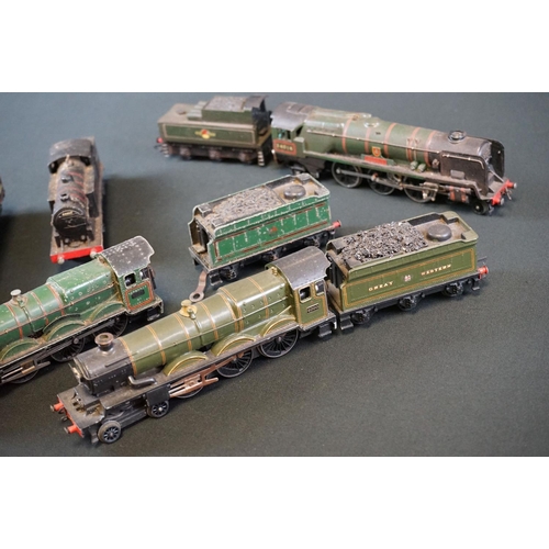 119 - Five OO gauge locomotives to include Wrenn GWR 4090 4-6-0, Wrenn 2-6-4, Hornby Dublo Cardiff Castle ... 