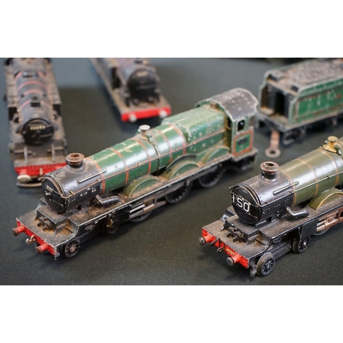 119 - Five OO gauge locomotives to include Wrenn GWR 4090 4-6-0, Wrenn 2-6-4, Hornby Dublo Cardiff Castle ... 