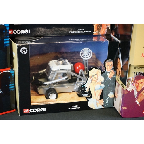 1192 - 26 Boxed Corgi James Bond 007 diecast models to include 17 x the Definitive Bond Collection (CC99105... 