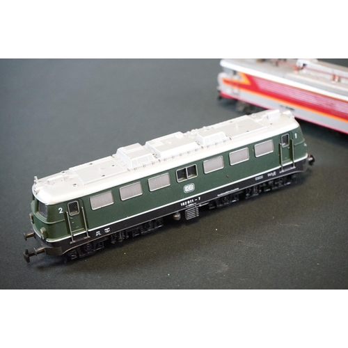 120 - Five Joeuf OO gauge locomotives to include SNCF 70002, SNCF CC6505, E444 etc